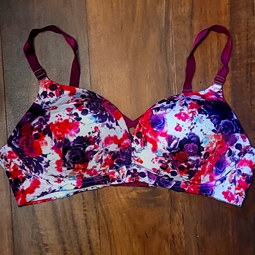 💖 3/$33 NWOT Rare Torrid Floral Skull Push-Up Bra